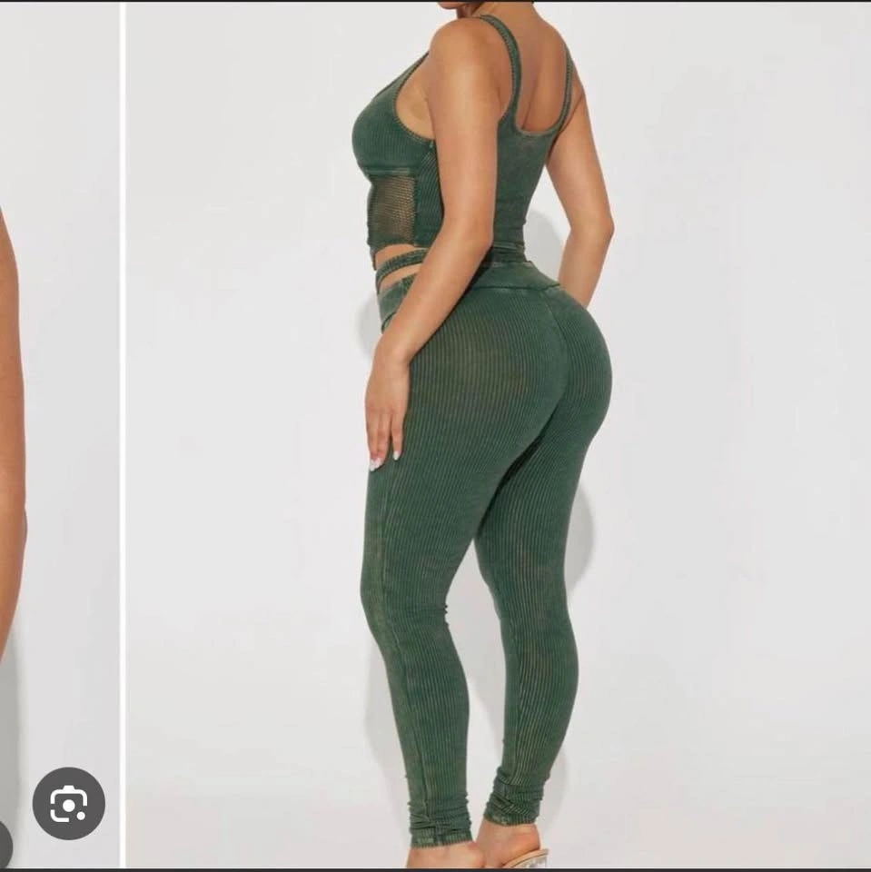 Fashion Nova Green 2 Piece Set - photo 2