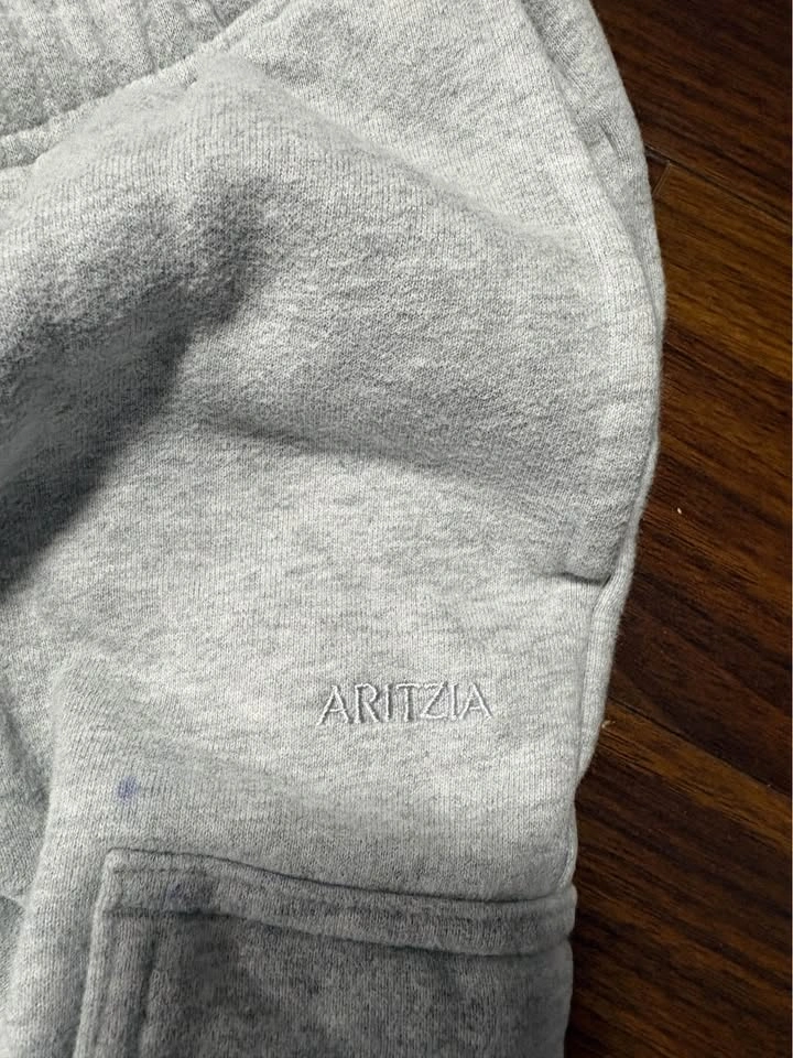 aritzia cargo sweats - photo 5