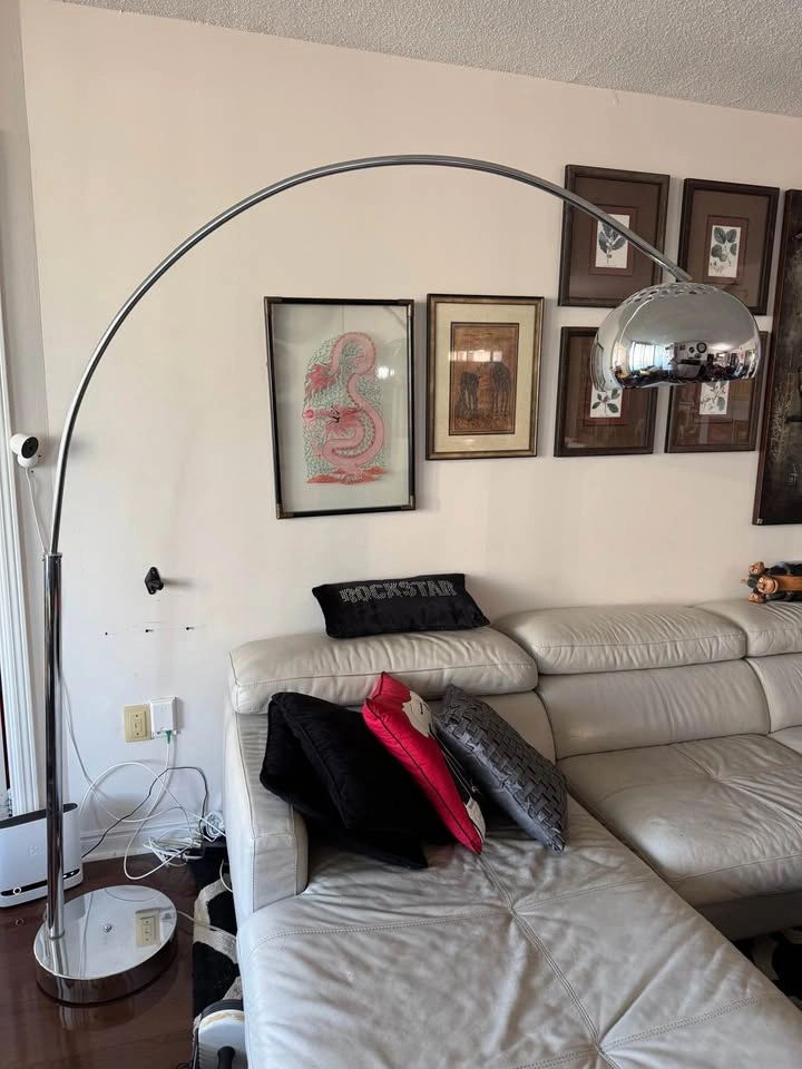 modern floor lamp - photo 2