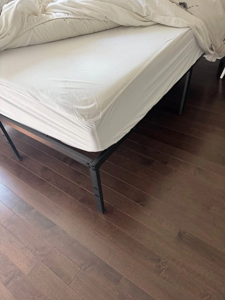 casper mattress with frame - photo 2