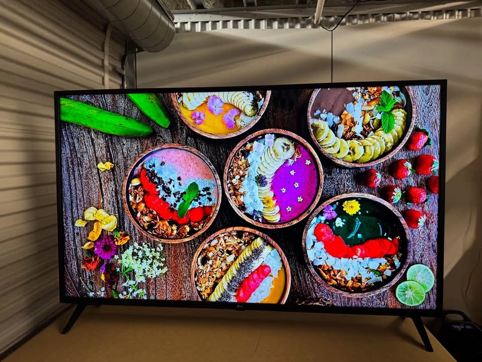 LG 55” 4K Smart TV – Excellent Condition - photo 3
