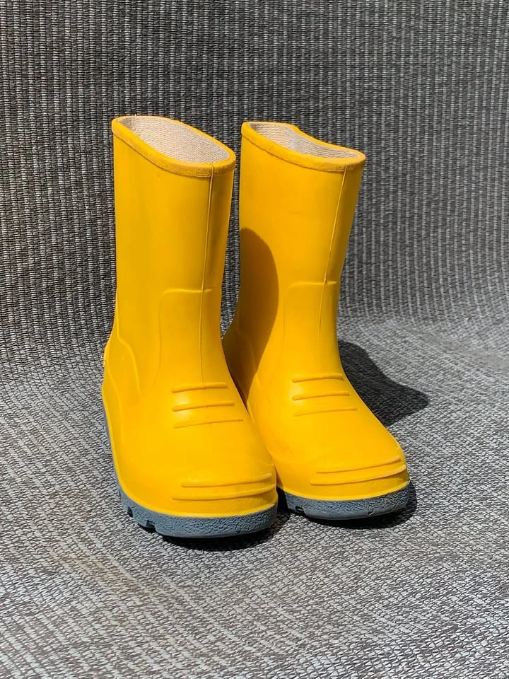 Toddler Rain boots Yellow Size 10 - photo 3