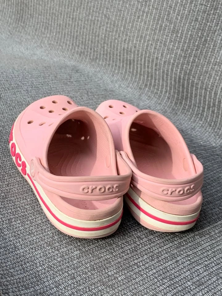 CROCS Big Kids (5+ Years Old) size C12 - photo 3