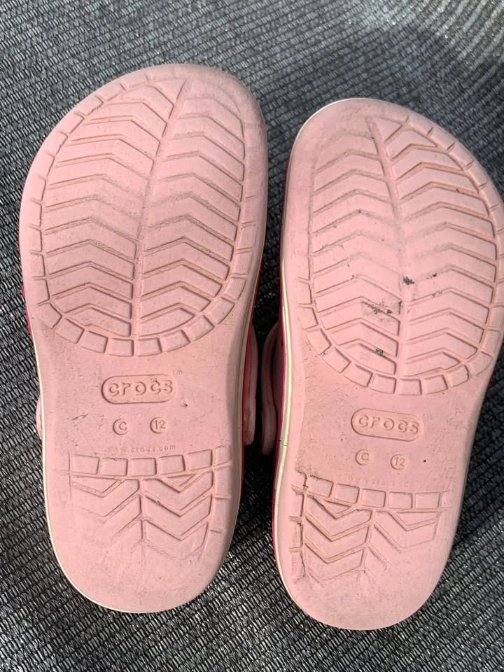 CROCS Big Kids (5+ Years Old) size C12 - photo 4