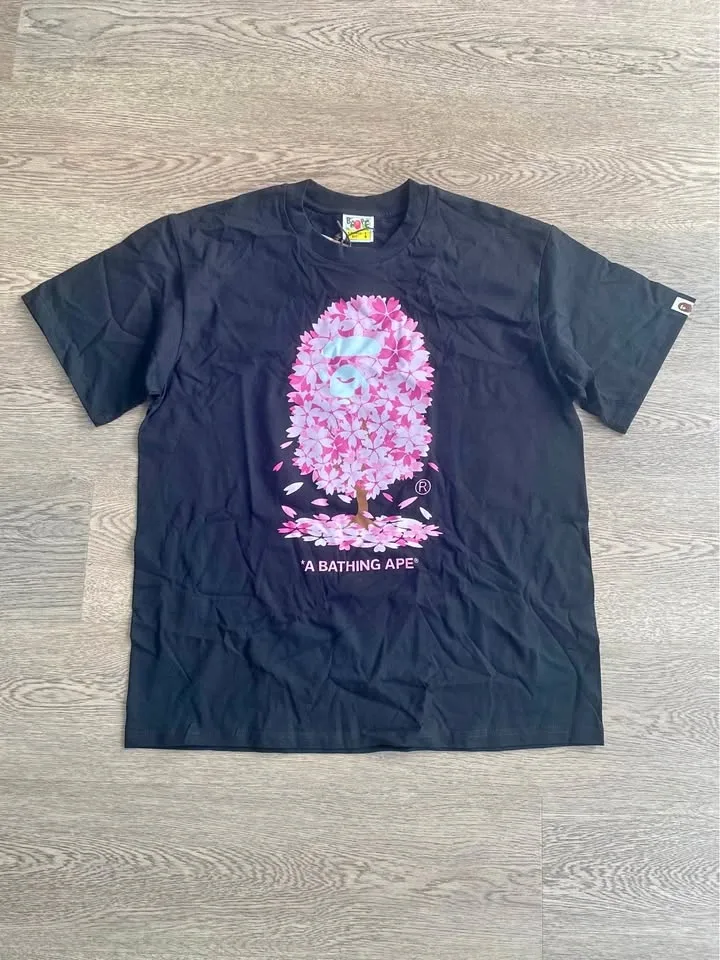 Bape T-Shirt Large