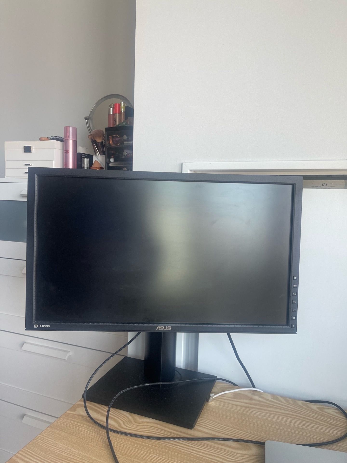 ASUS 23” LED Monitor - photo 2