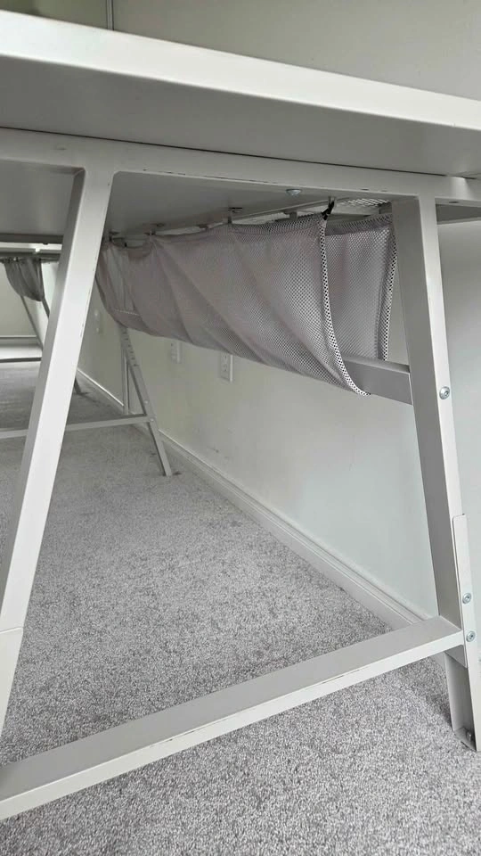 Ikea UTESPELARE Desk, Light Grey - photo 4