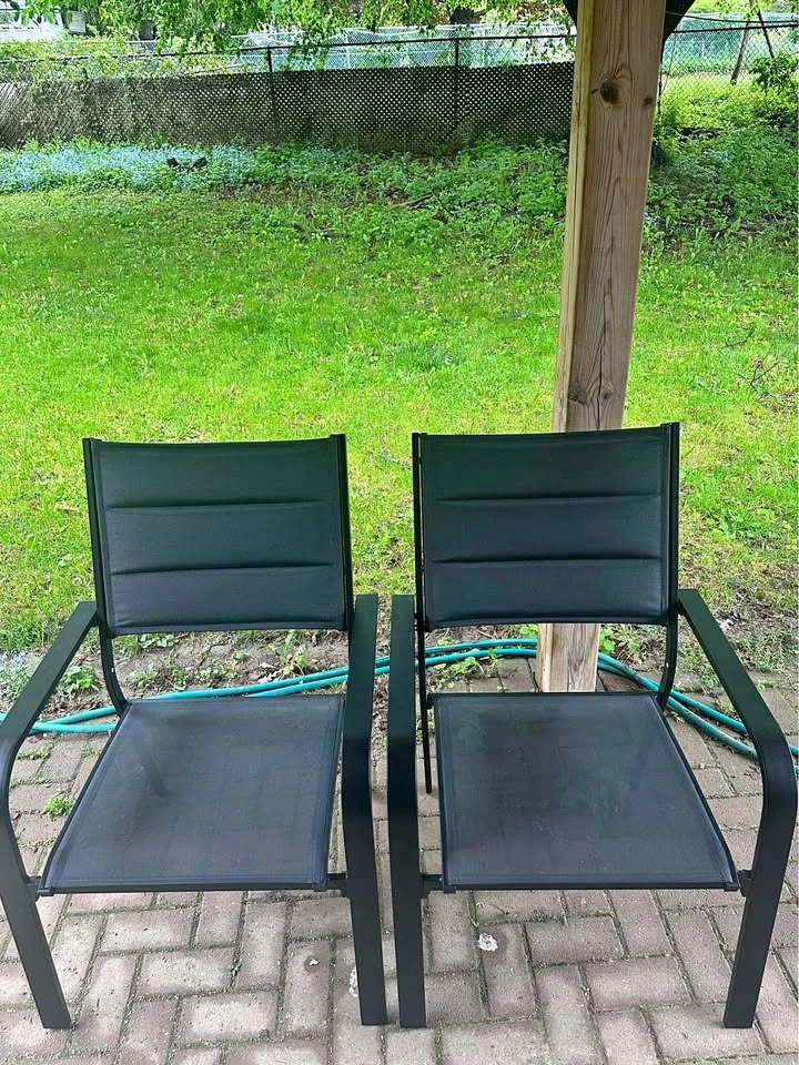 Outsunny Stackable Black Mesh Patio Chairs set of 2