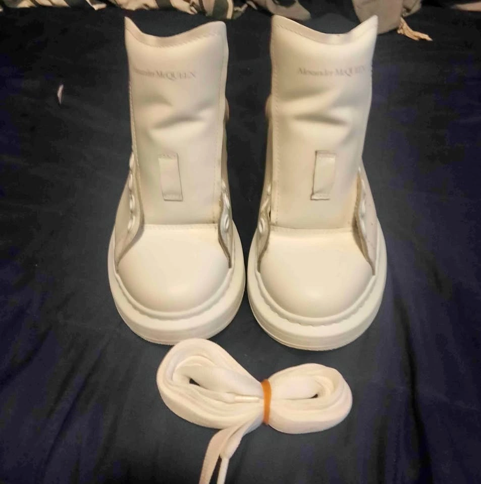 Alexander McQueen 7 for woman