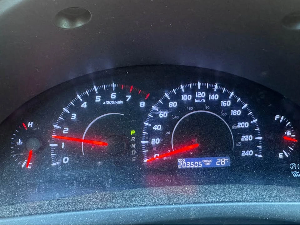 2010 Toyota Camry - photo 5
