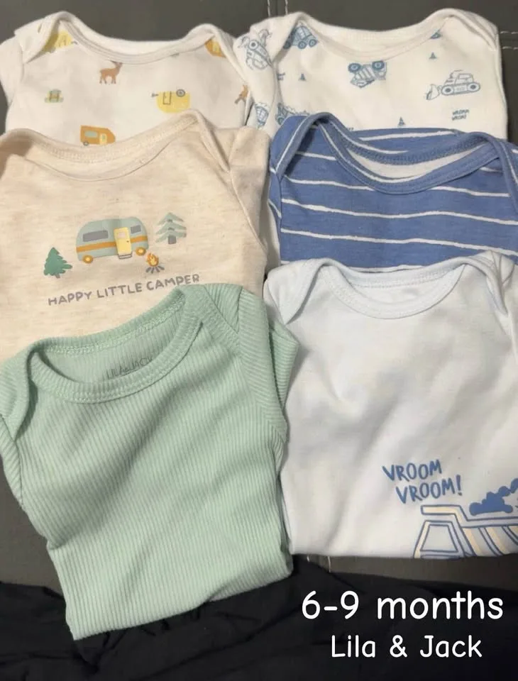 Baby boy onesies and sleepers image indicator(2)