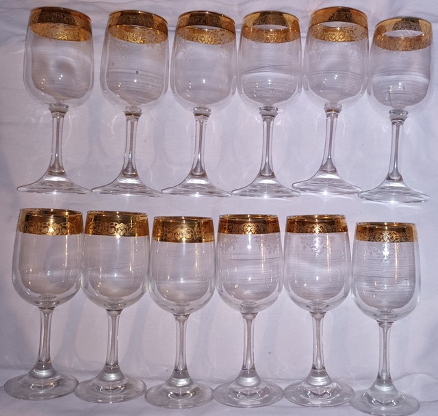 12 x CELLINI Italy Hand Blown Crystal Wine Glasses 24 KT Gold