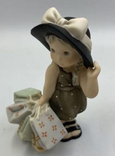 Kim Anderson's Pretty as a Picture by Enesco 1999 NMB Bahner