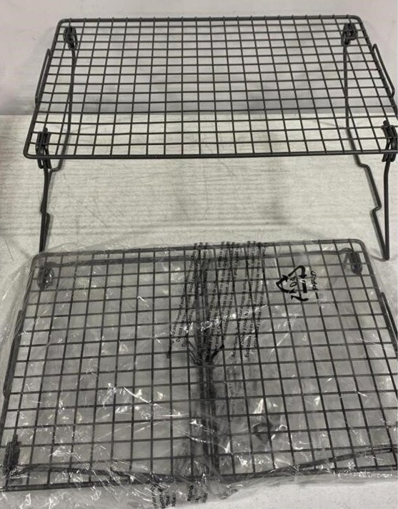 3 Sets NEW mDesign Metal Stackable Storage Shelf - 2 Tier - photo 5
