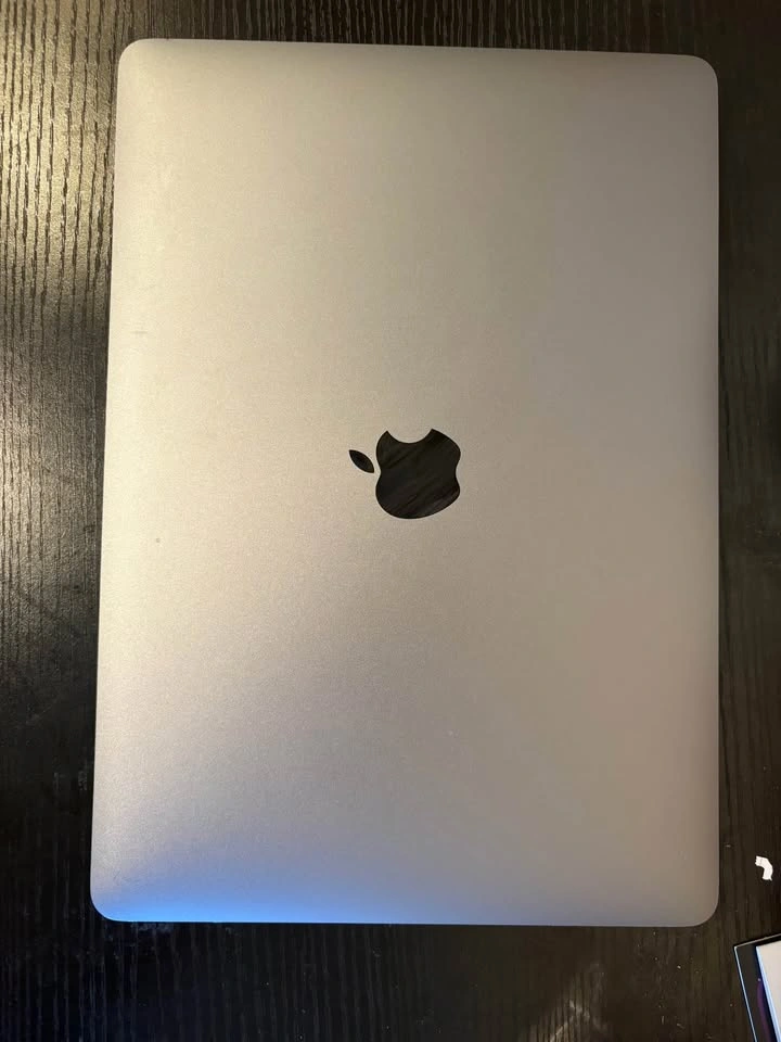 MacBook Air M1 2020 - photo 2
