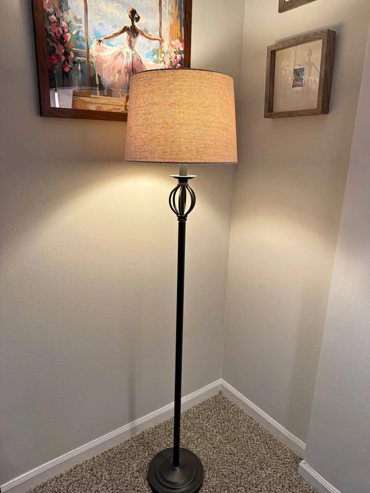 Lamp with new Bulb