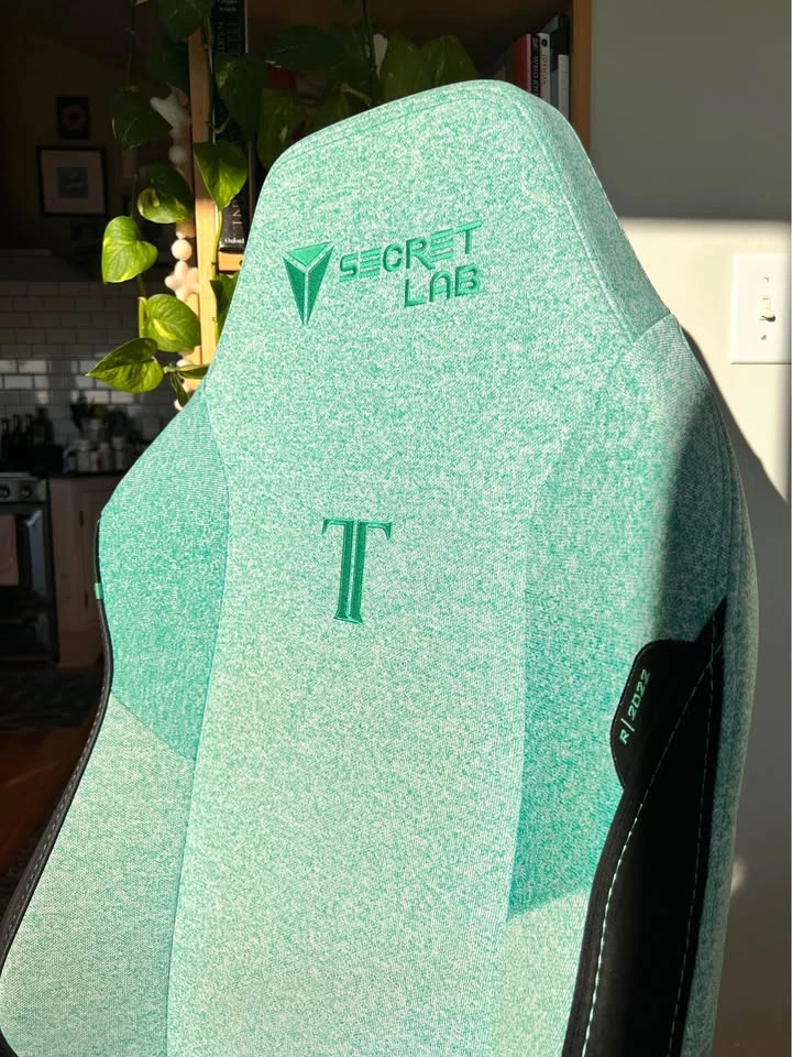 SecretLab TITAN Evo Gaming Chair - photo 2