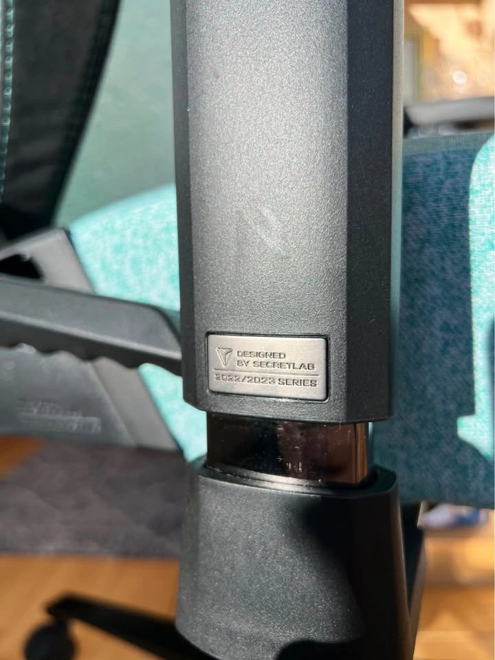 SecretLab TITAN Evo Gaming Chair - photo 4