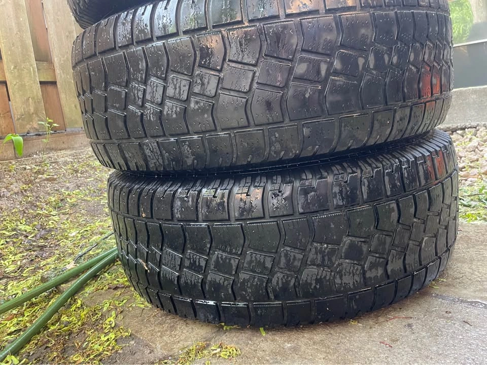 275/65R18 Tires and 6x135 rims - photo 2