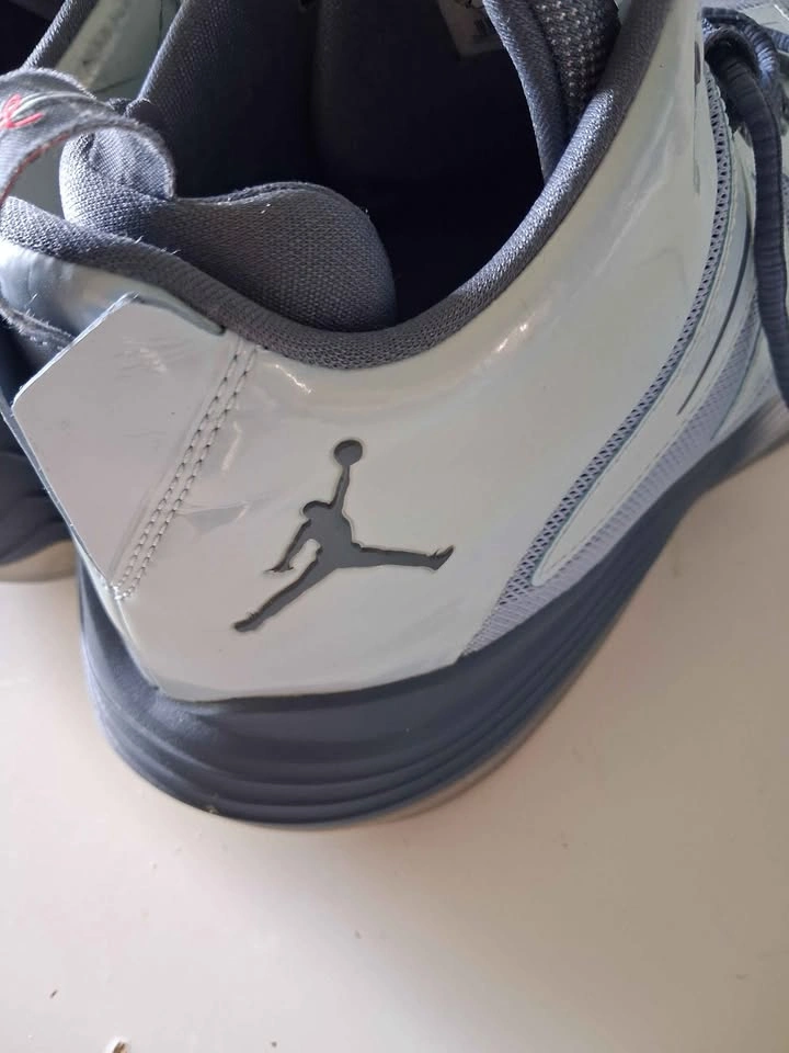 Jordan CP3 Christmas Edition Light Blue/Grey Basketball Shoes - photo 3