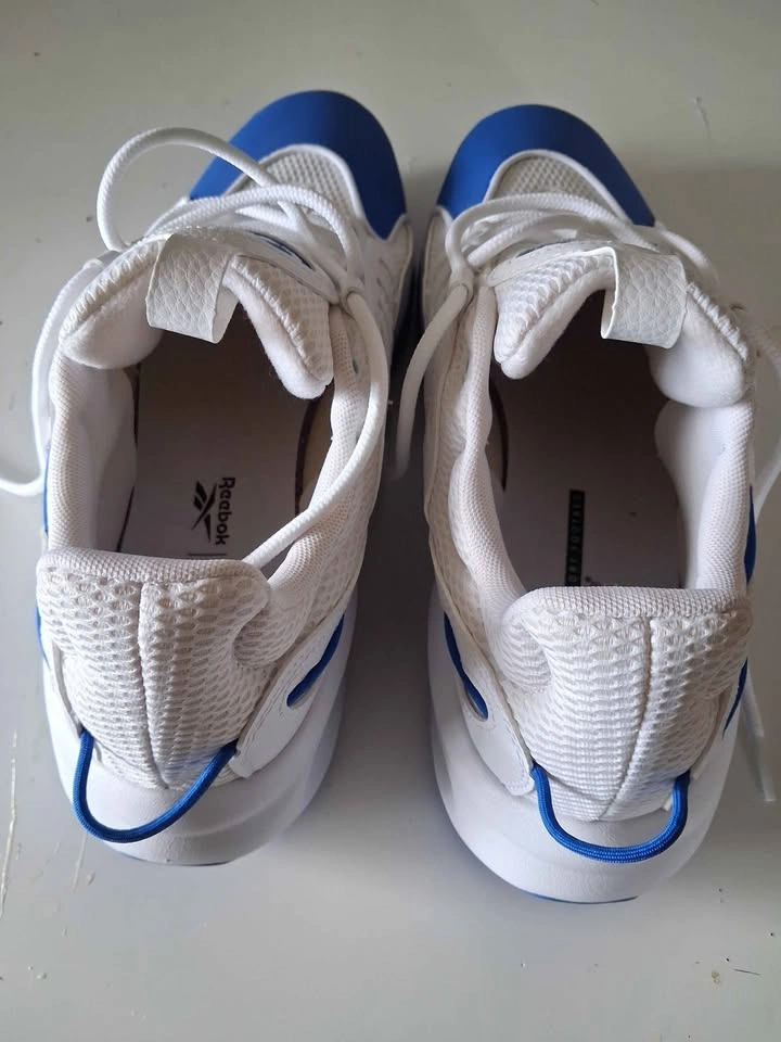 Reebok Solution M/D White Blue Sneakers Men's Size 12 - photo 3