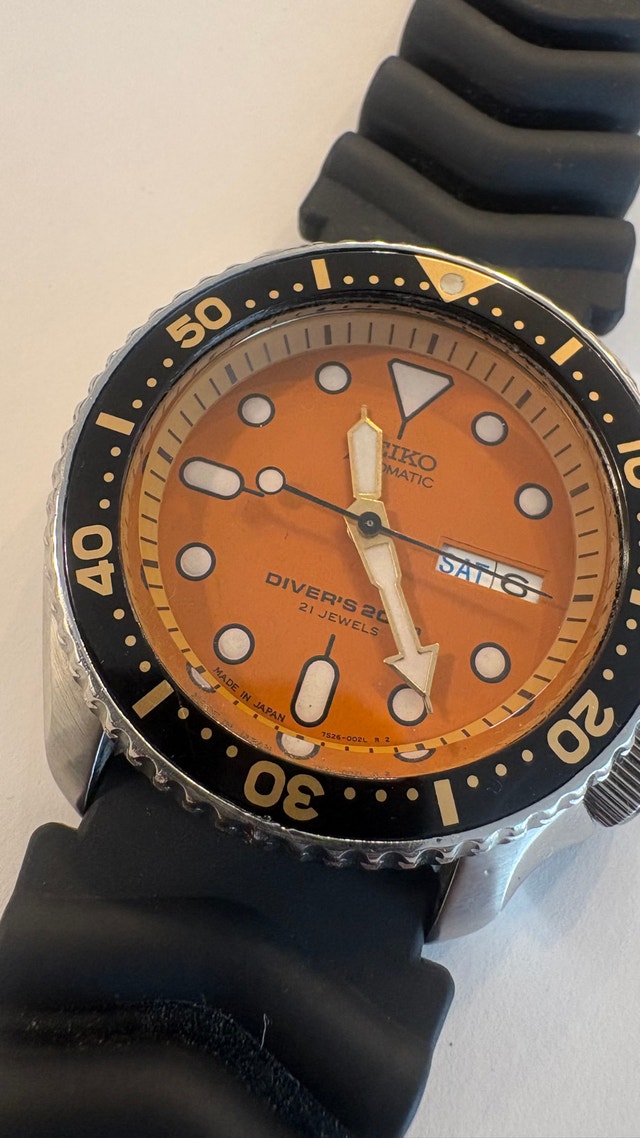 Seiko SKX011J Men’s Diver’s Automatic