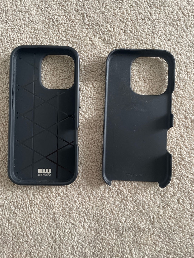 iPhone 16 Pro Blu Element -Like New - photo 4