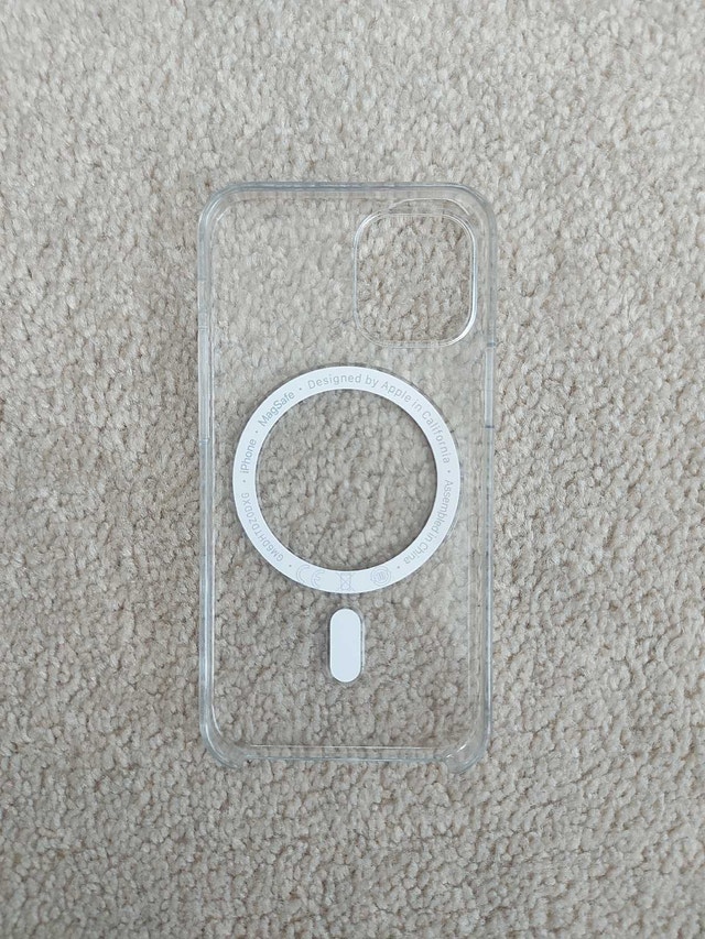 iPhone 12 Mini 93% Battery Health With Apple Official Case - photo 4