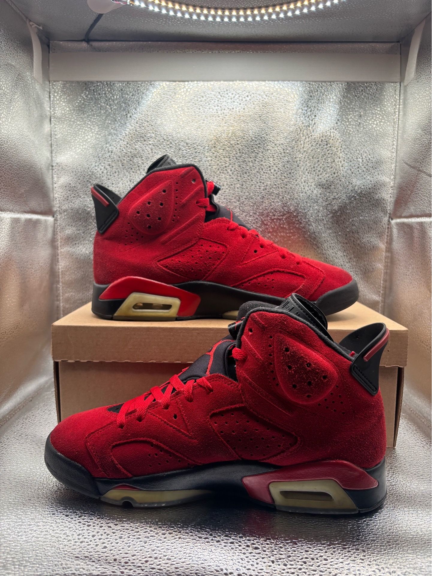 Air Jordan 6 Toro Bravo - photo 5