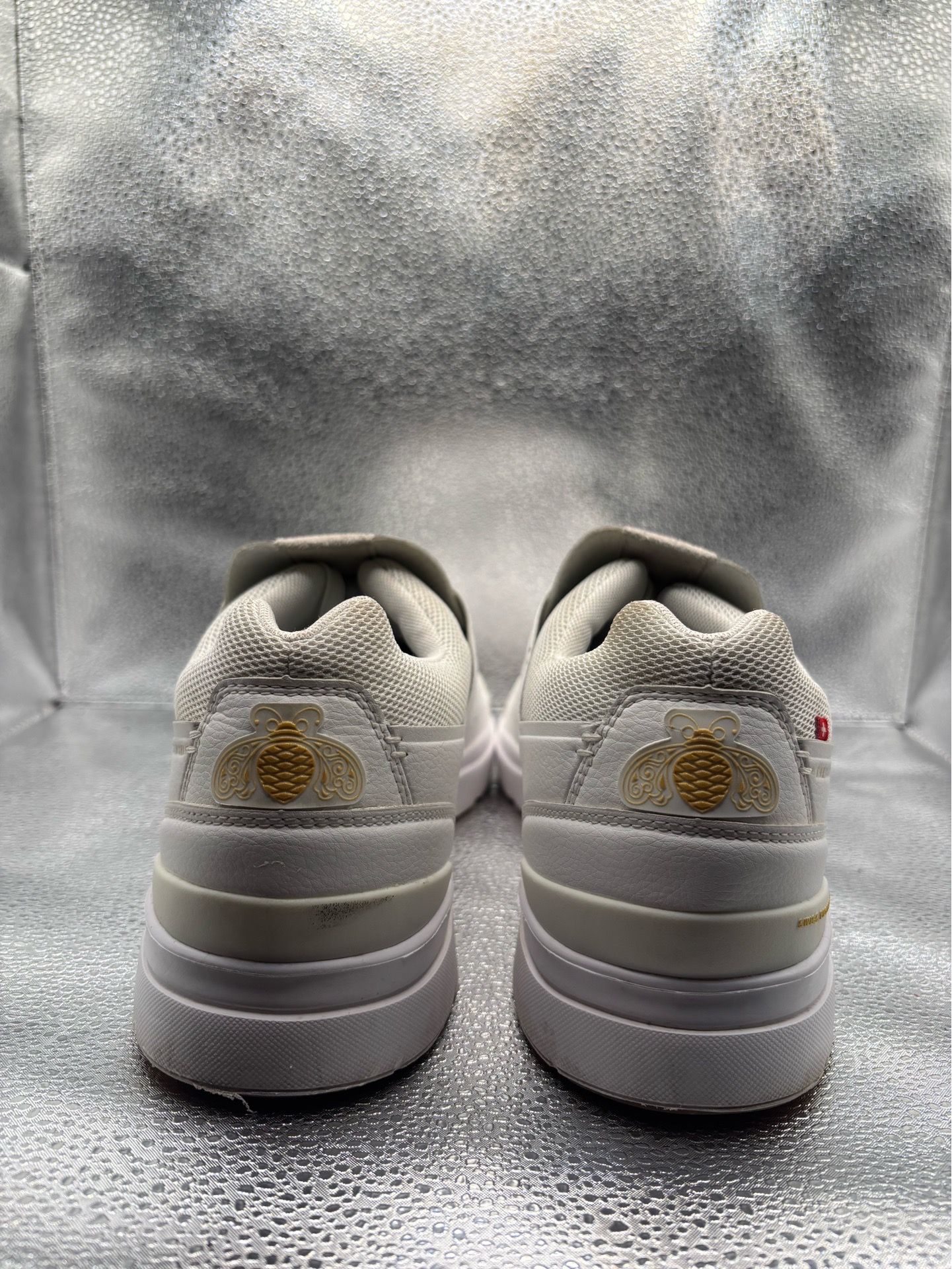 On the Roger center court white gum - photo 4