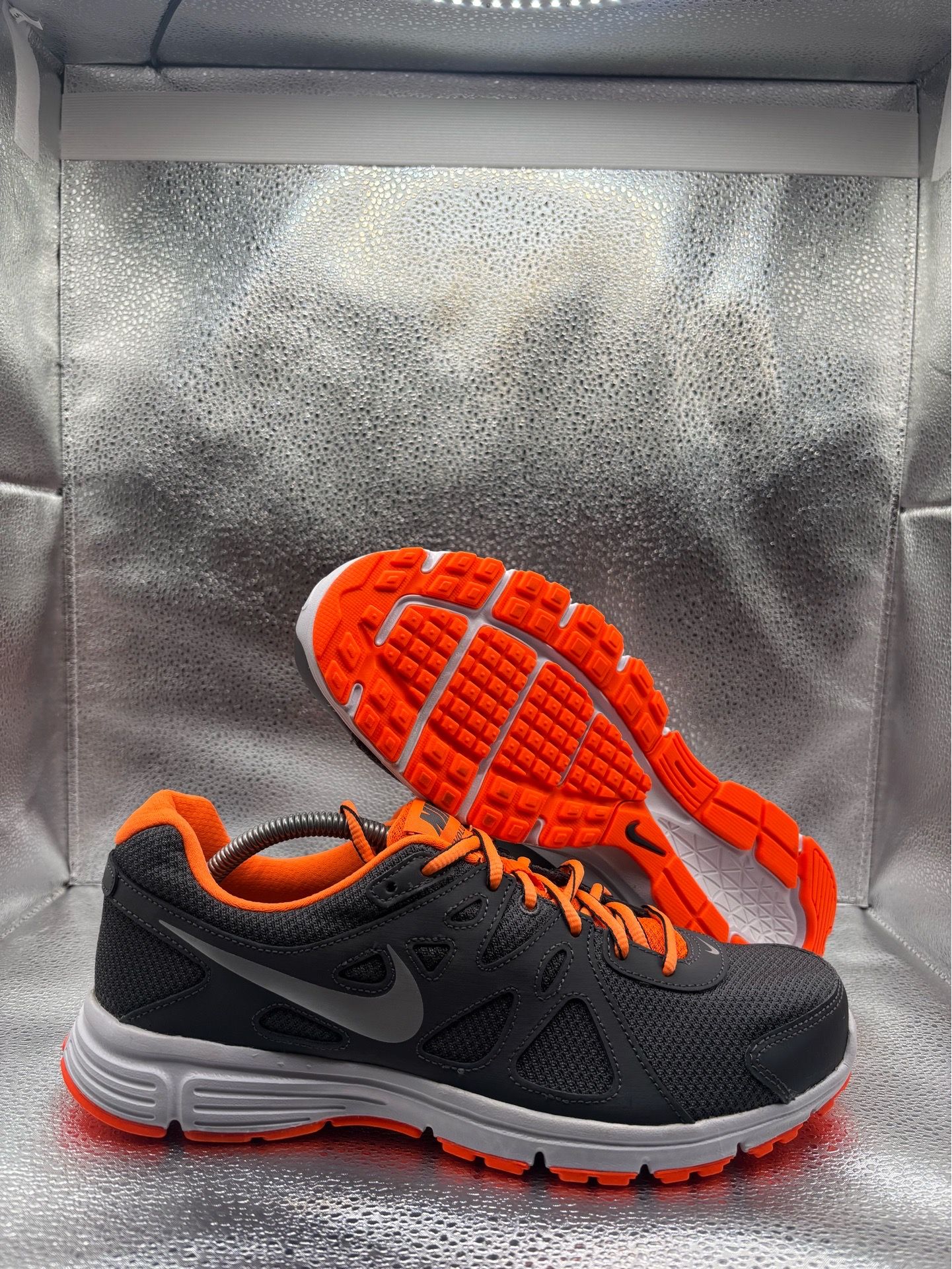 Nike revolution 2 MSL orange