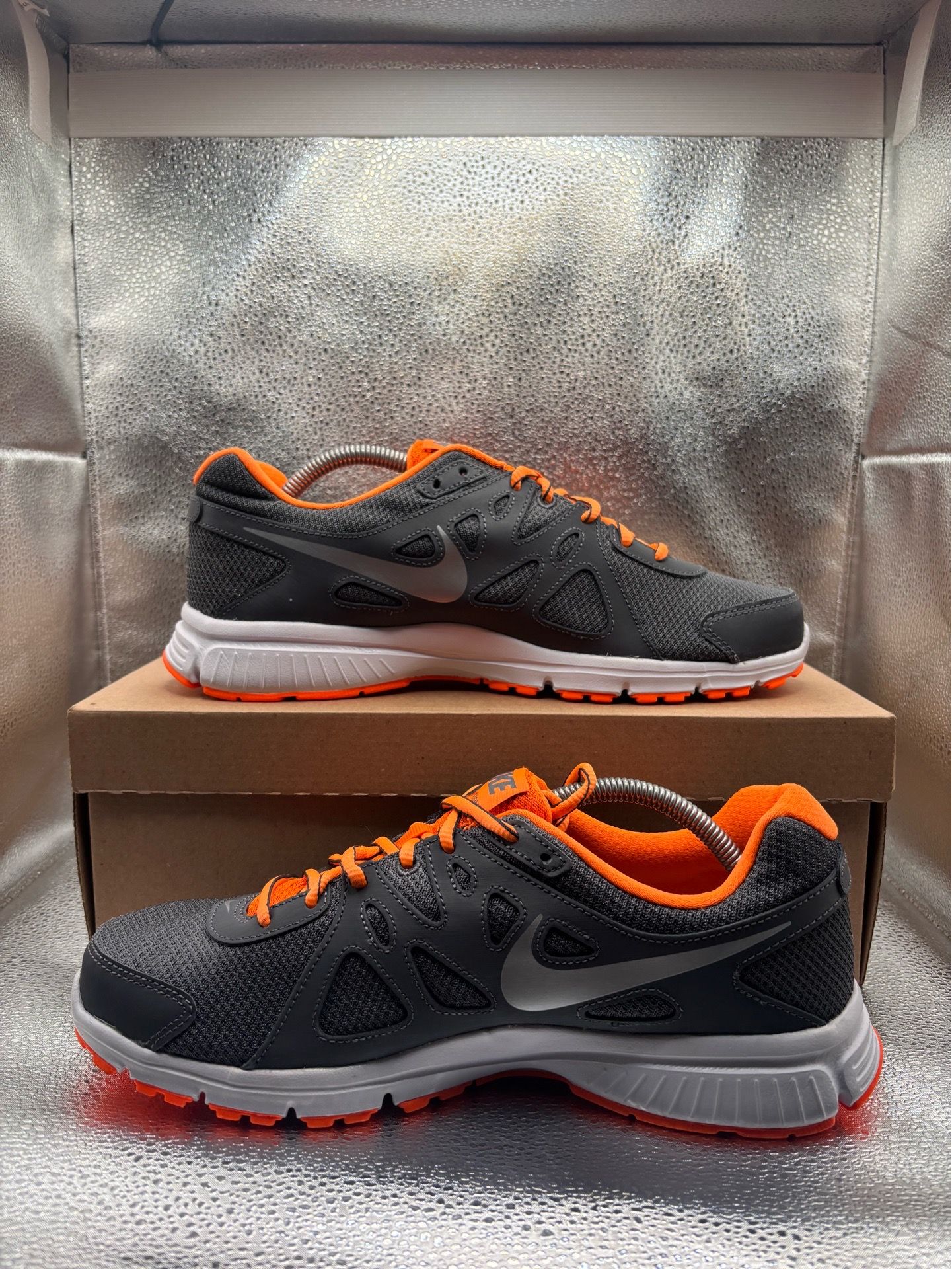 Nike revolution 2 MSL orange - photo 5