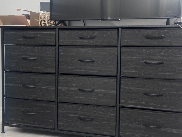12-Drawer Dresser / Storage Organizer
