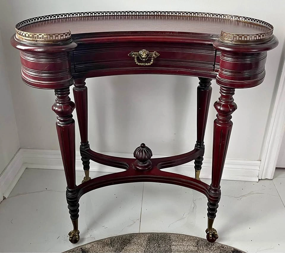 Vintage mahogany kidney table