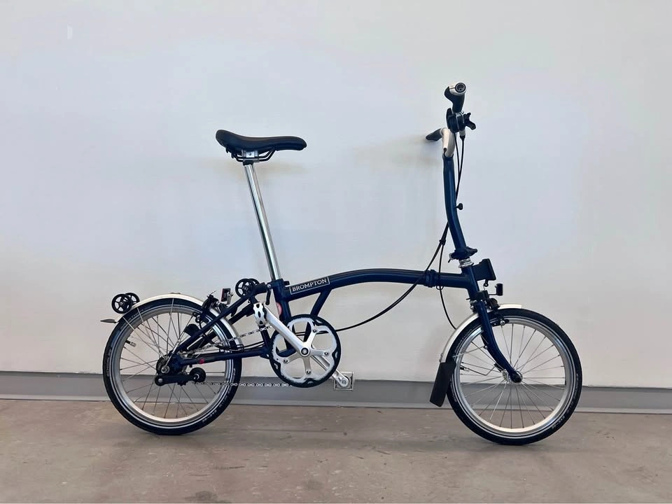 Brompton M3L 3-speed. Midnight Blue.
