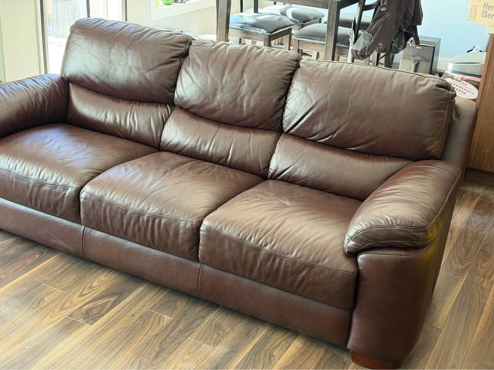Large leather couch new condition - photo 3