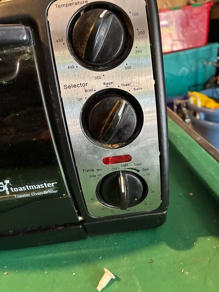 Toastmaster branded toaster oven - photo 3