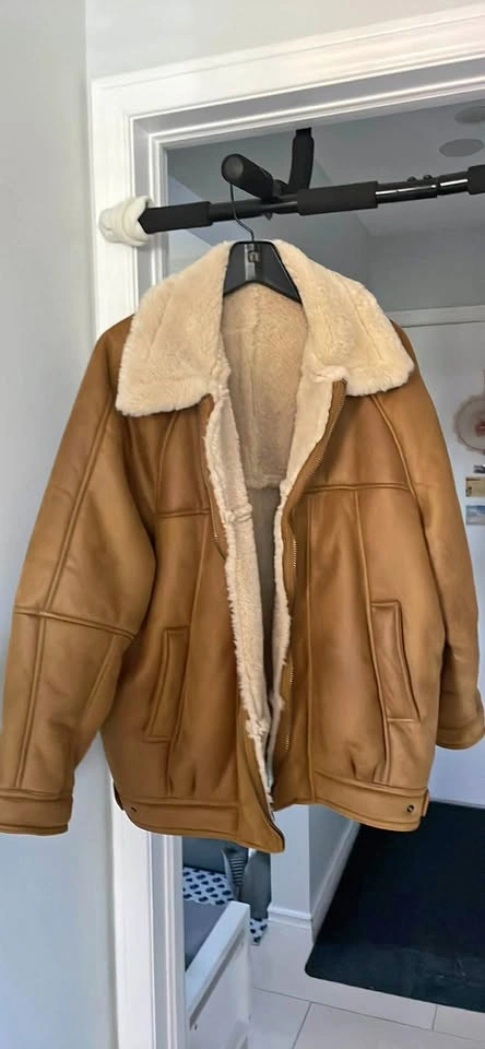 Great Condition BDG Urban Outfitters Harrington Faux Shearling J