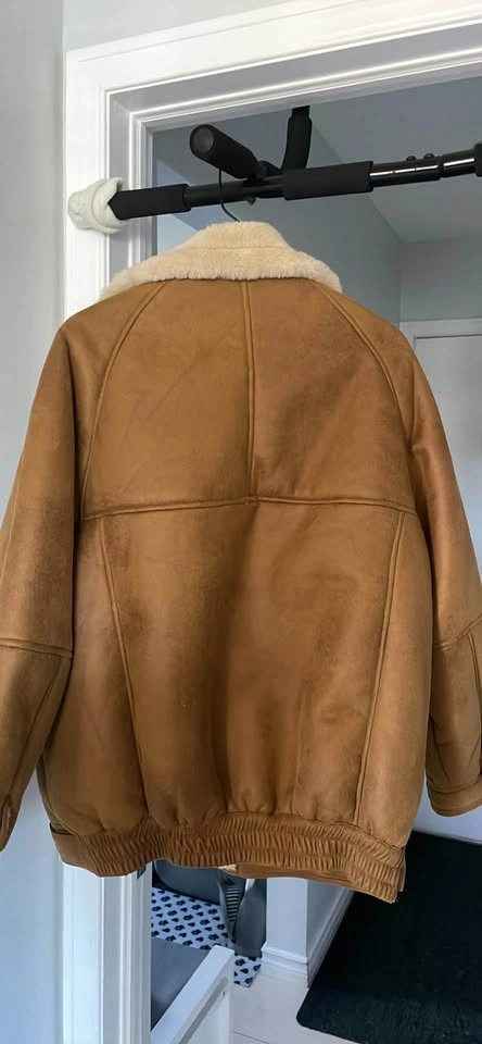 Great Condition BDG Urban Outfitters Harrington Faux Shearling J - photo 3