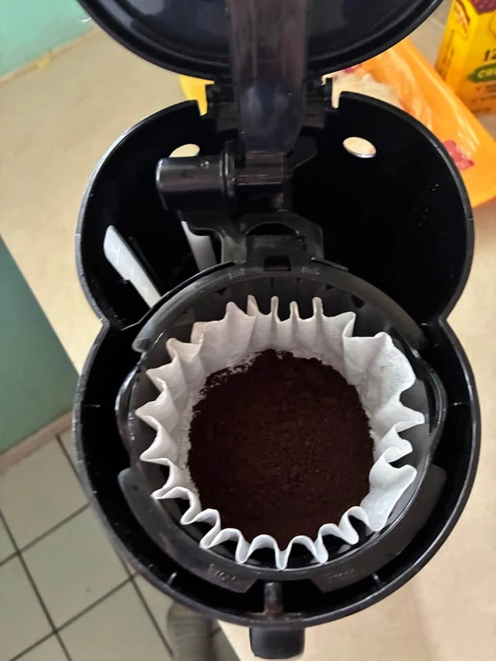 Mainstay 5cups black coffee maker - photo 5