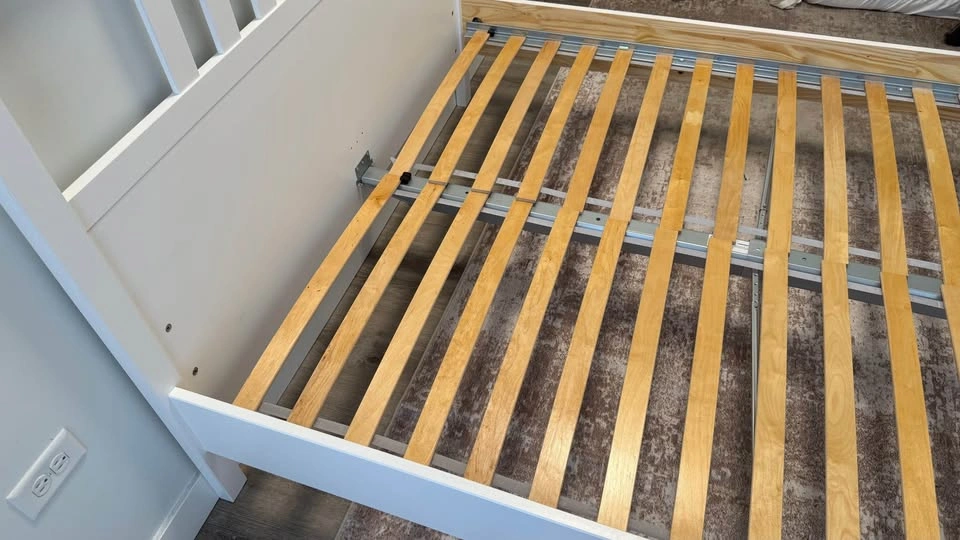 Queen Bed Frame and Support (IKEA HEMNES & LURÖY) - photo 5