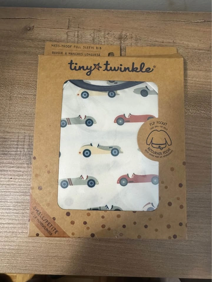 Brand New Tiny Twinkle Full Sleeve Bibs, 6 to 24 Months - photo 2