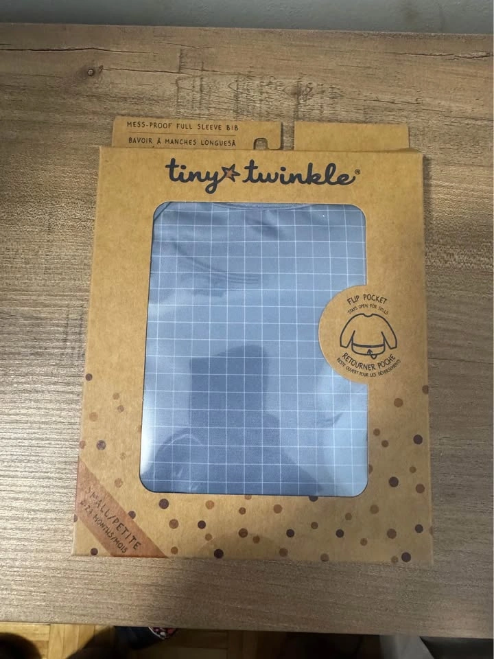 Brand New Tiny Twinkle Full Sleeve Bibs, 6 to 24 Months - photo 3
