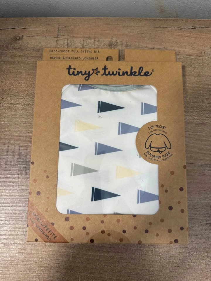 Brand New Tiny Twinkle Full Sleeve Bibs, 6 to 24 Months - photo 4