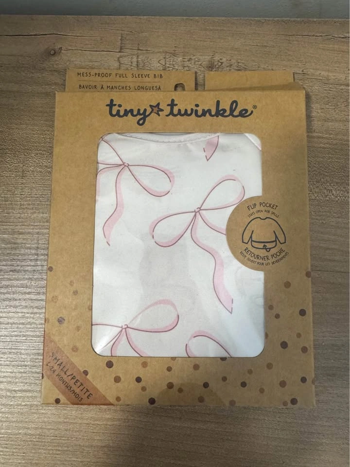Brand New Tiny Twinkle Full Sleeve Bibs, 6 to 24 Months - photo 5