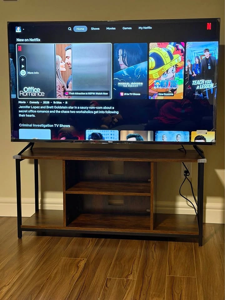 HOMCOM TV Stand for TVs Up to 55 Inches