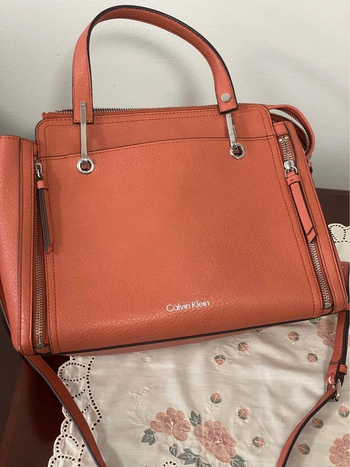 Calvin Klein Purse - photo 2
