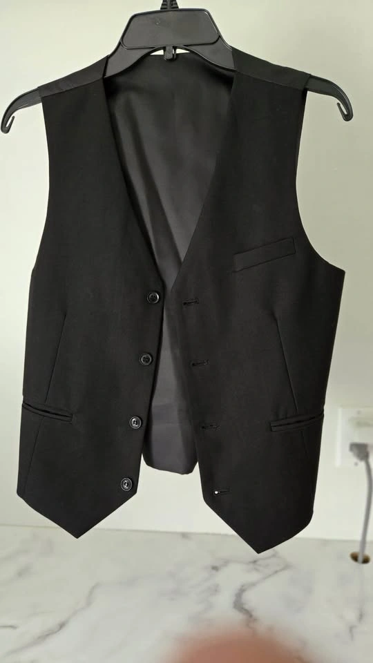 Boys Size 18 3 Piece Suit - photo 2