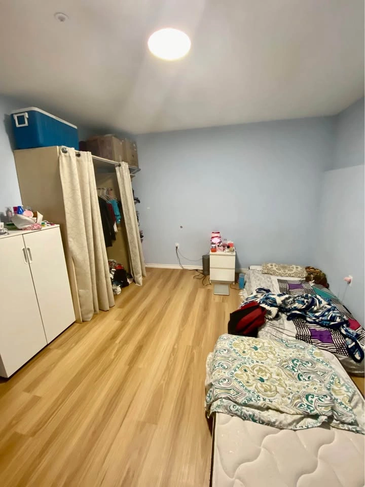 2 Beds 2 Baths - Apartment - photo 3
