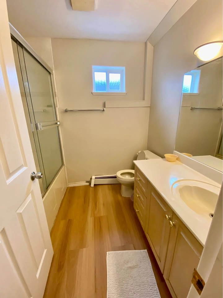 2 Beds 2 Baths - Apartment - photo 5